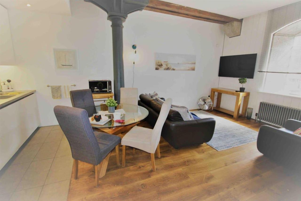 Cozy Coastal Apartment Plymouth Exteriér fotografie